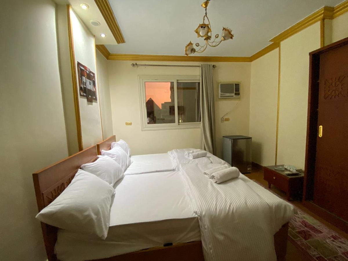 Asma Pyramids View Hotel Kafret el-Gabal Eksteriør billede